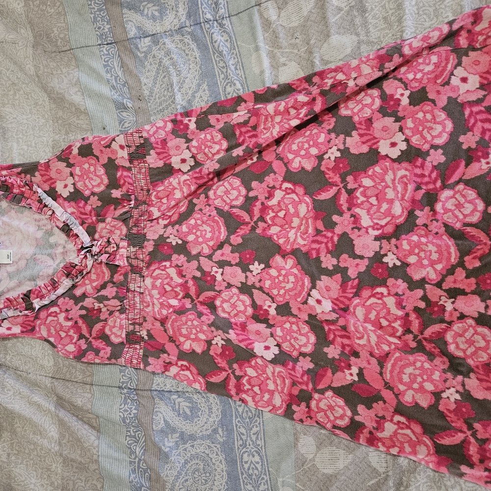 Cottagecore Boho XS- LOFT- Floral Pink and Gray Dress- RUFFLE TRIM V-NECK - Picture 1 of 4